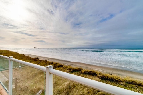 Ace's Beach House image 9